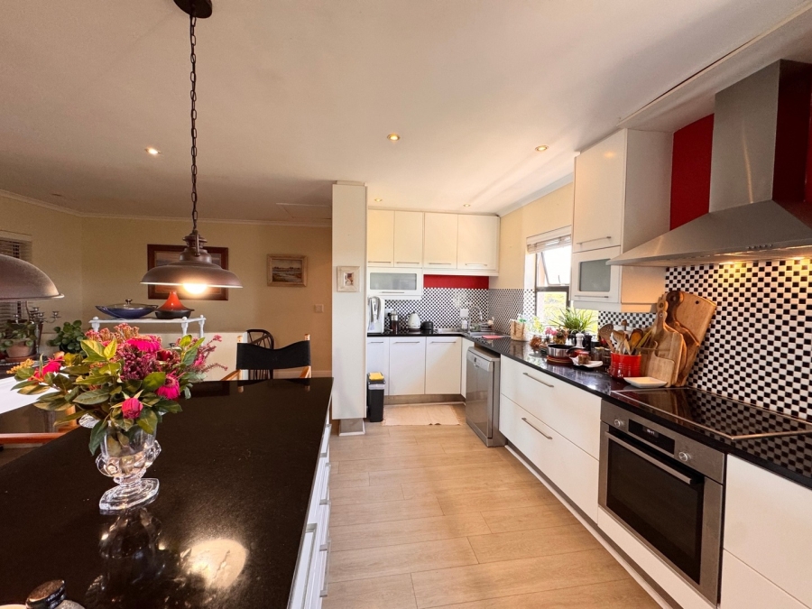 3 Bedroom Property for Sale in Big Bay Western Cape